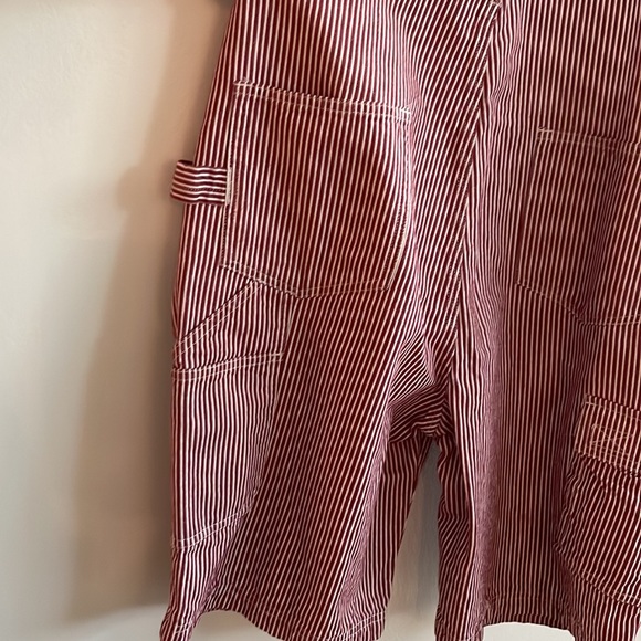 Duluth Trading Duluth Trading Company Red & White Stripe Overall Shorts. Size S - Picture 7 of 7